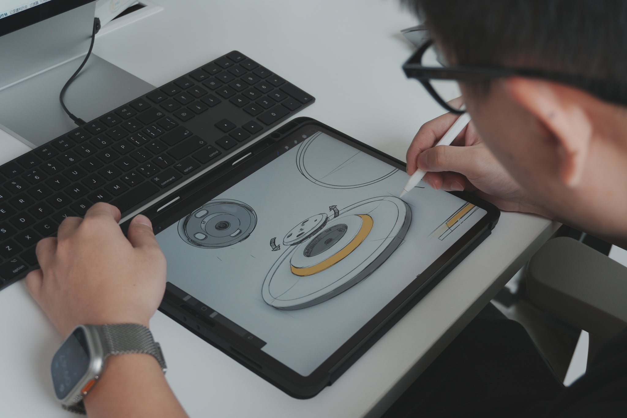 A designer sketching a ceiling-light structure on a tablet in lipro’s design story